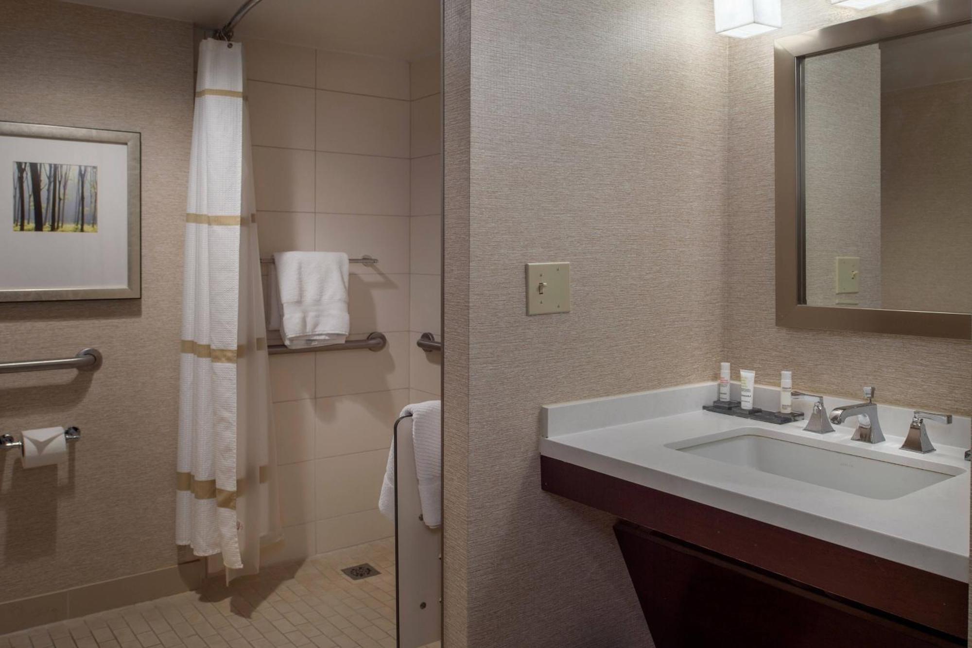 מלון צ'סטרפילד Marriott St. Louis West מראה חיצוני תמונה