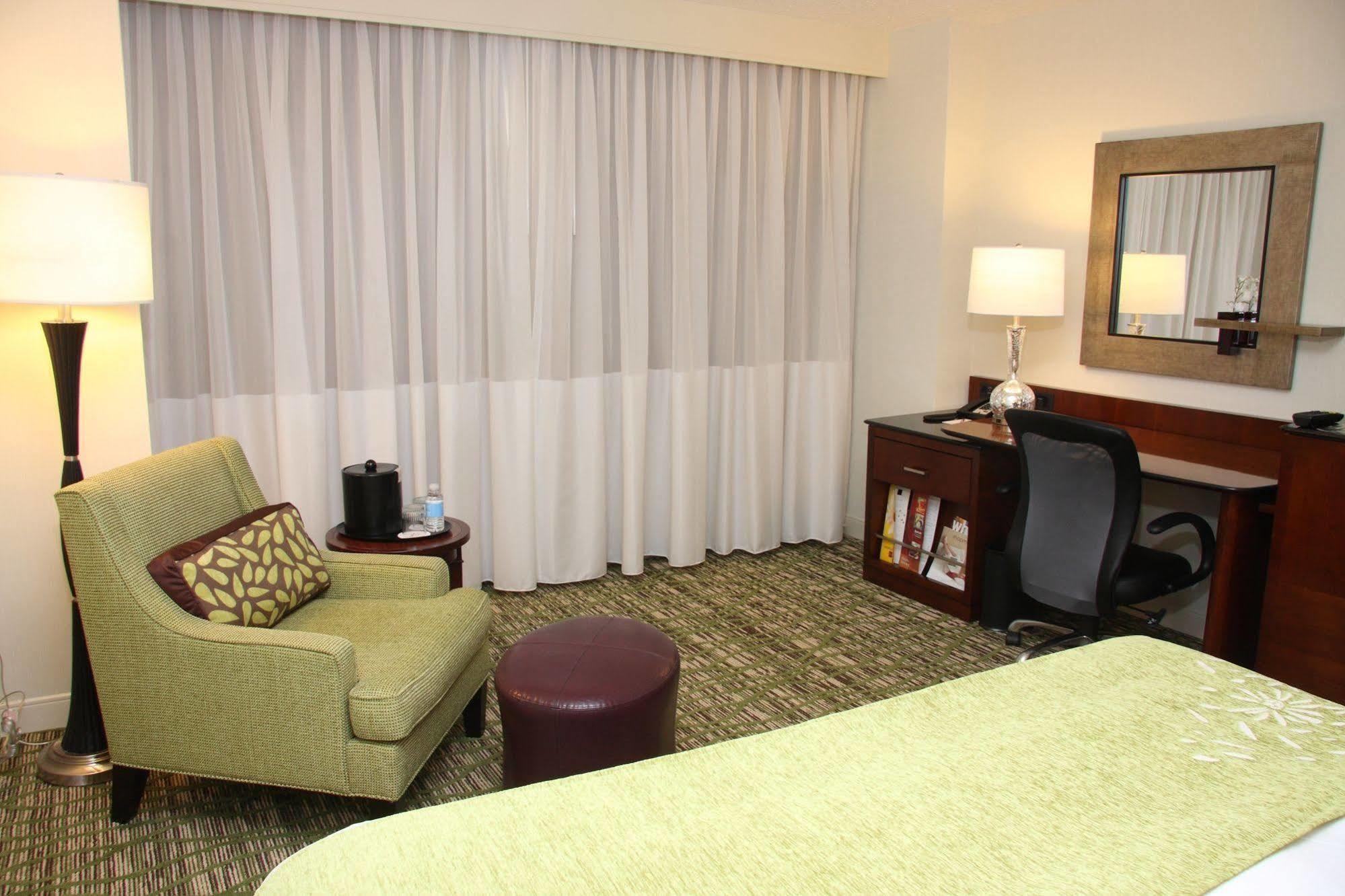 מלון צ'סטרפילד Marriott St. Louis West מראה חיצוני תמונה